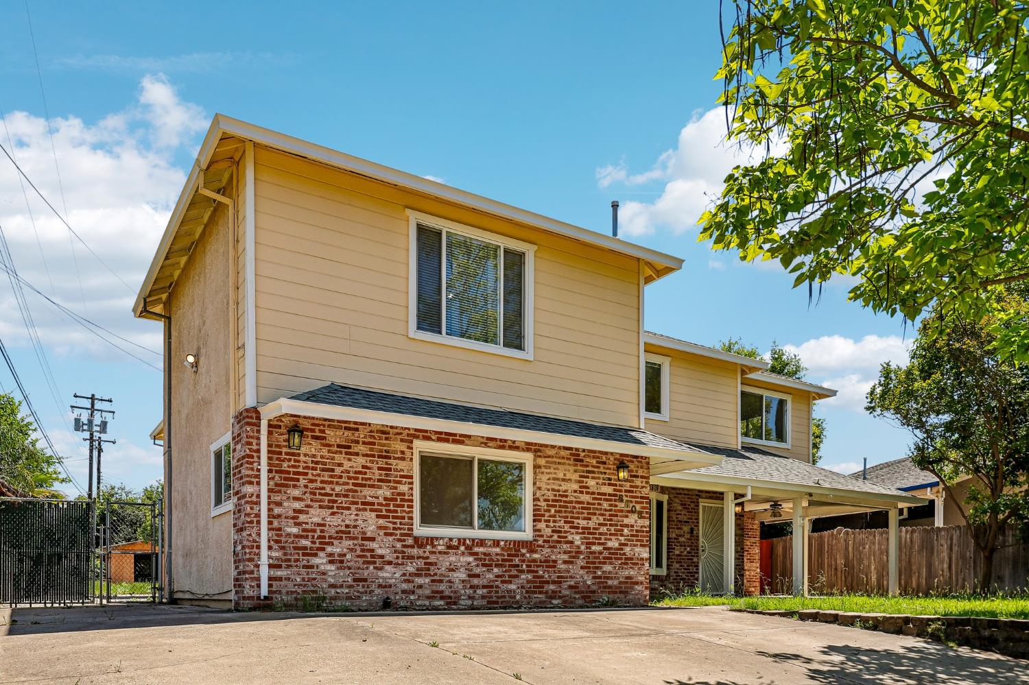 6808 Kermit Lane