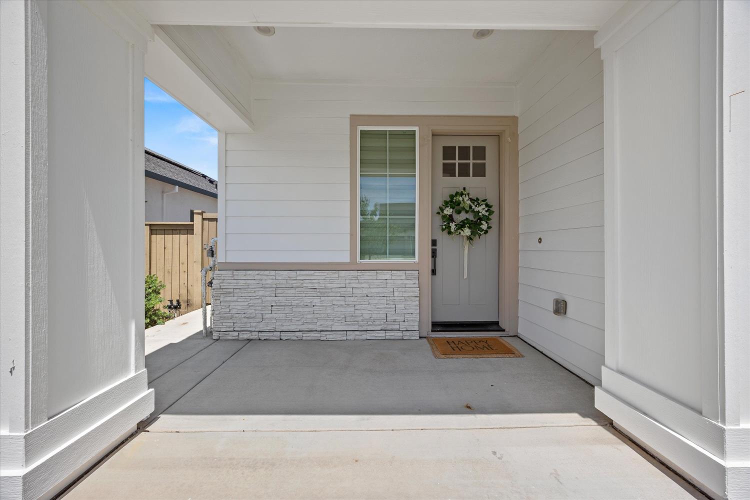 9048 Whitefish Way