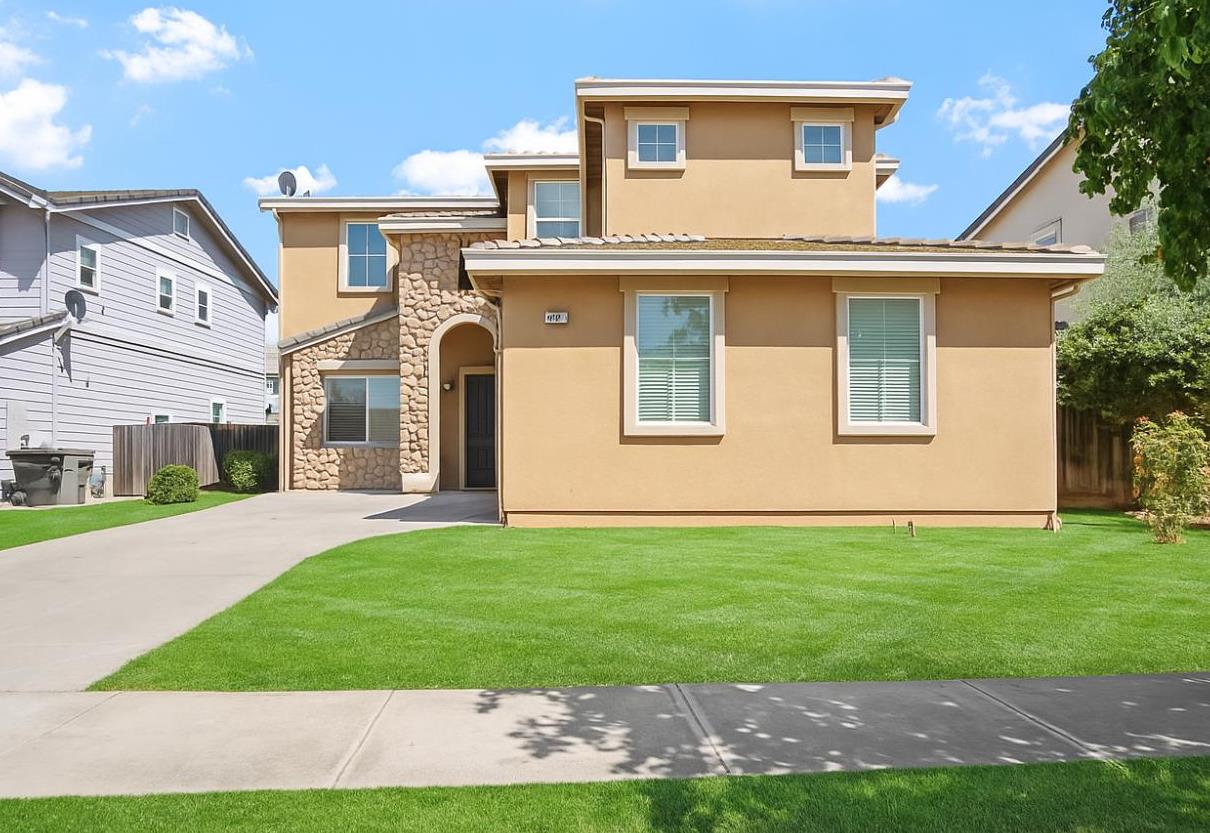 553 Stetson Drive