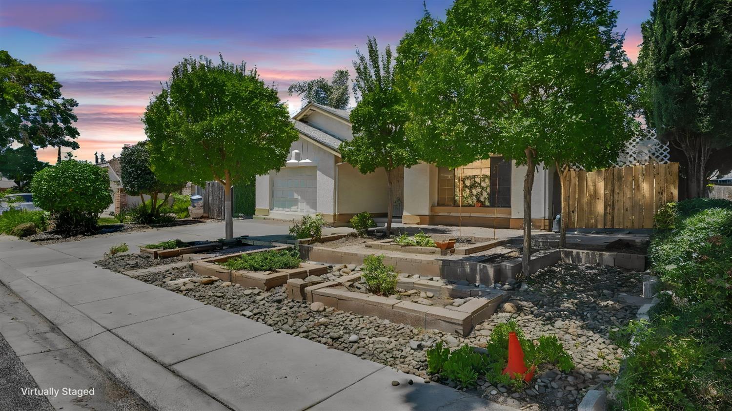 2701 Twin Oak Lane - Photo 2