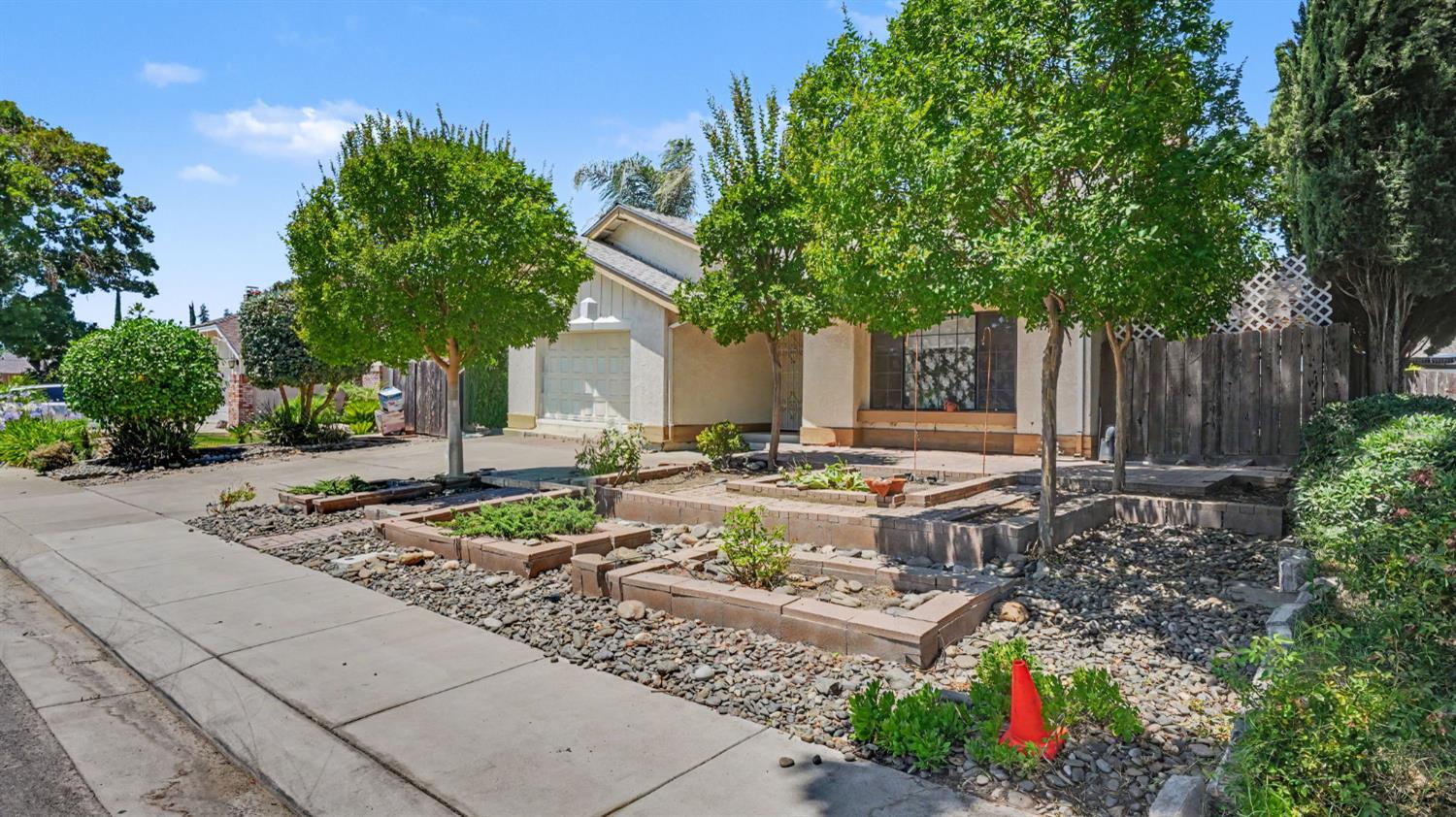 2701 Twin Oak Lane - Photo 3
