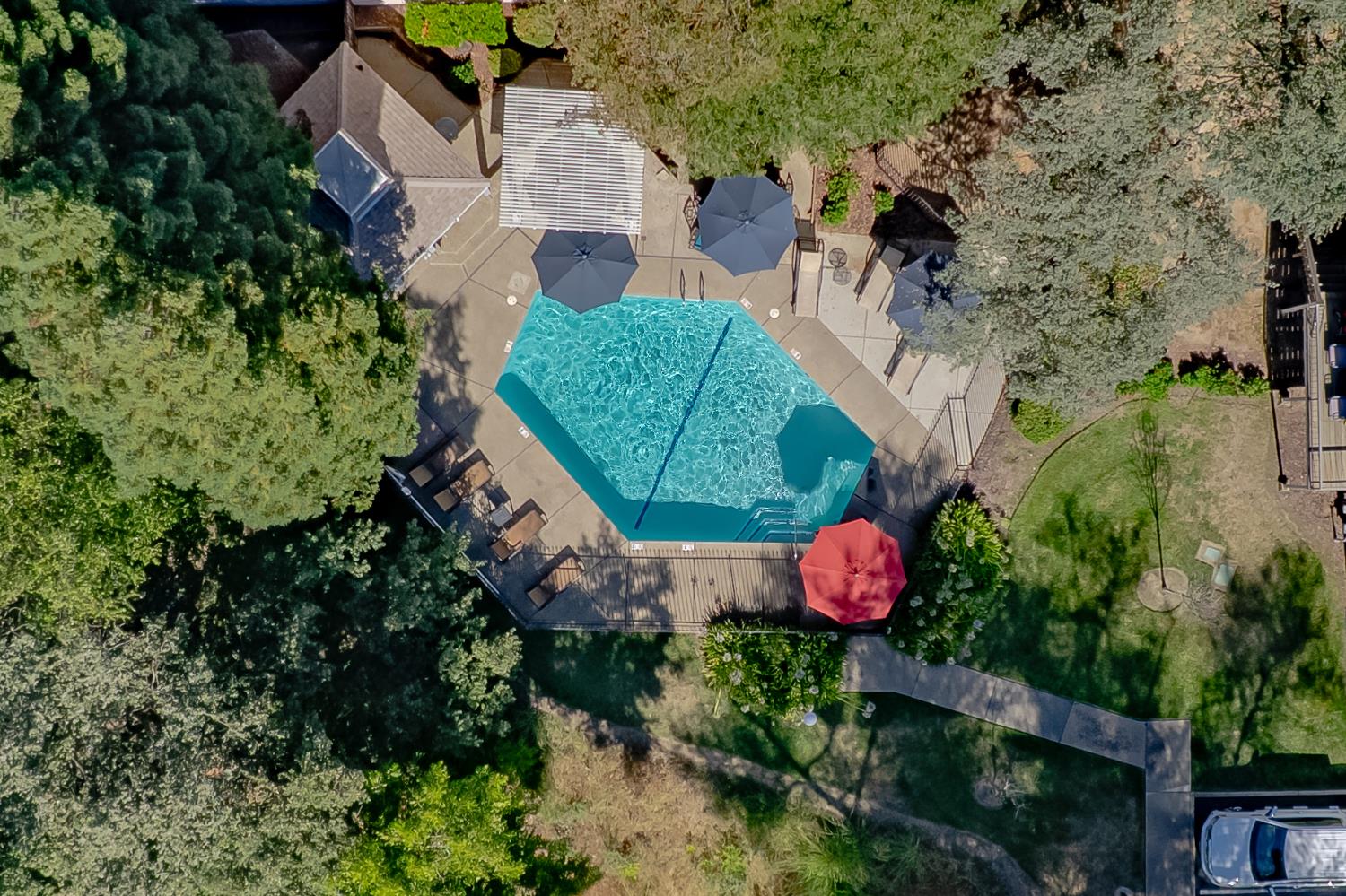 1675 Vernon Street 41