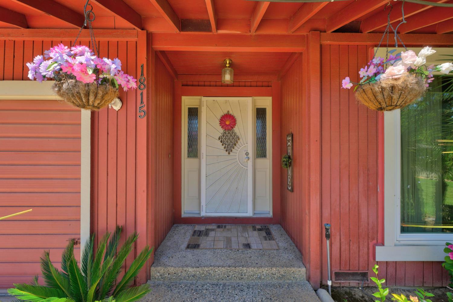 1815 Columbia Drive