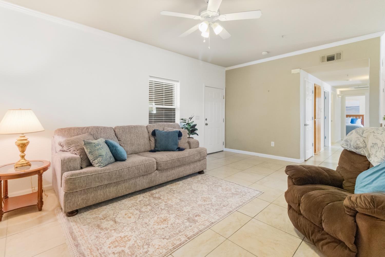 10001 Woodcreek Oaks Boulevard 1711