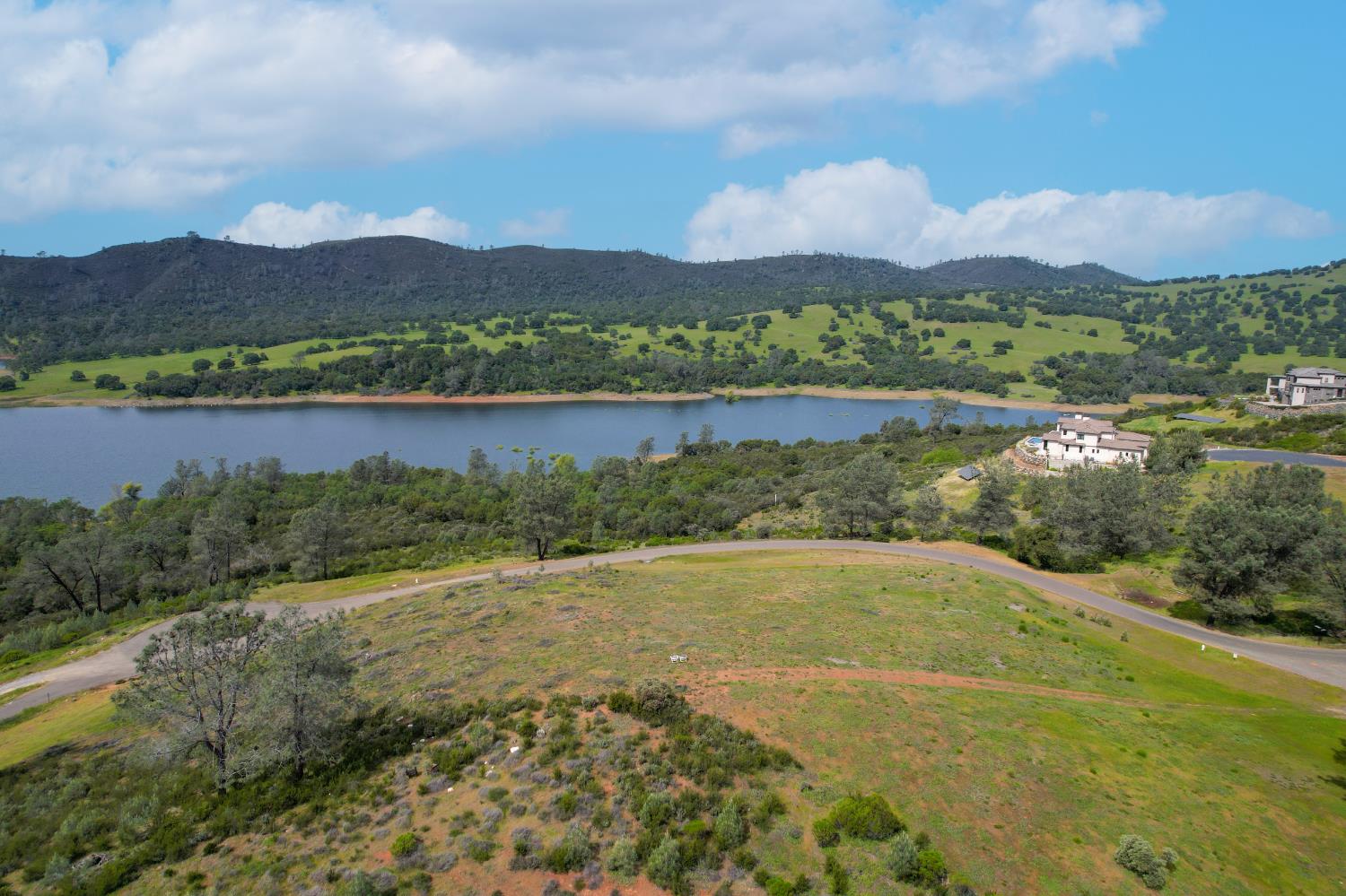 7828 Watermark Place