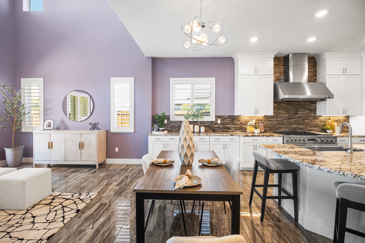 El Dorado Hills, California 95762, United States, 5 Bedrooms Bedrooms, ,5 BathroomsBathrooms,Residential,Active,187764