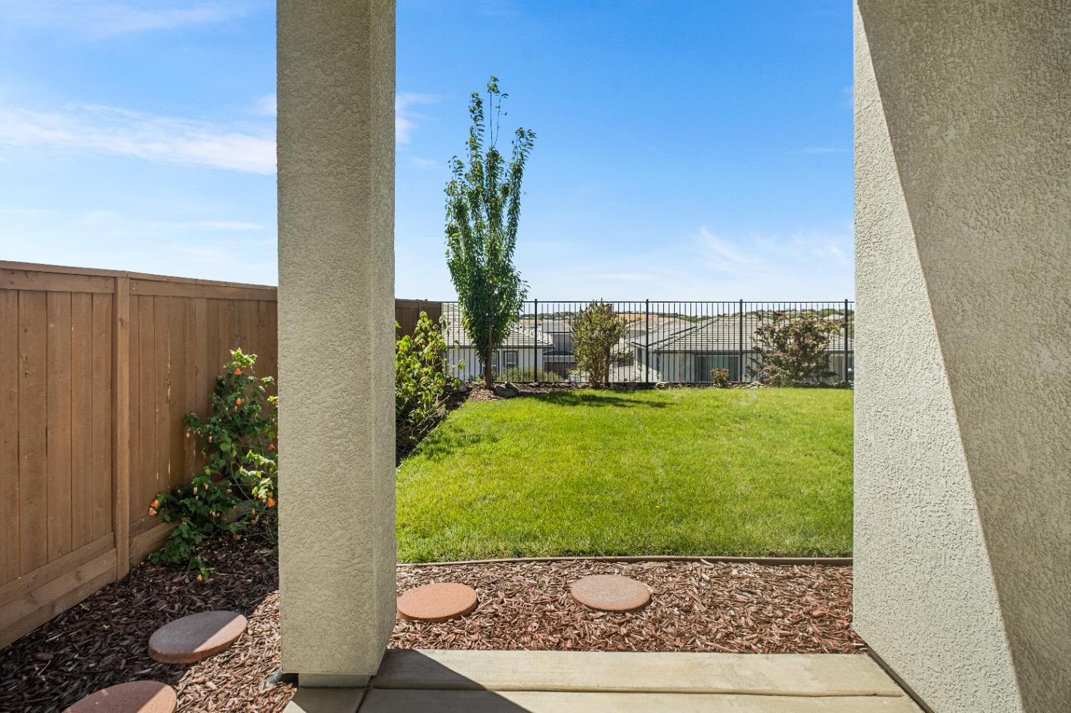 El Dorado Hills, California 95762, United States, 5 Bedrooms Bedrooms, ,5 BathroomsBathrooms,Residential,Active,187764