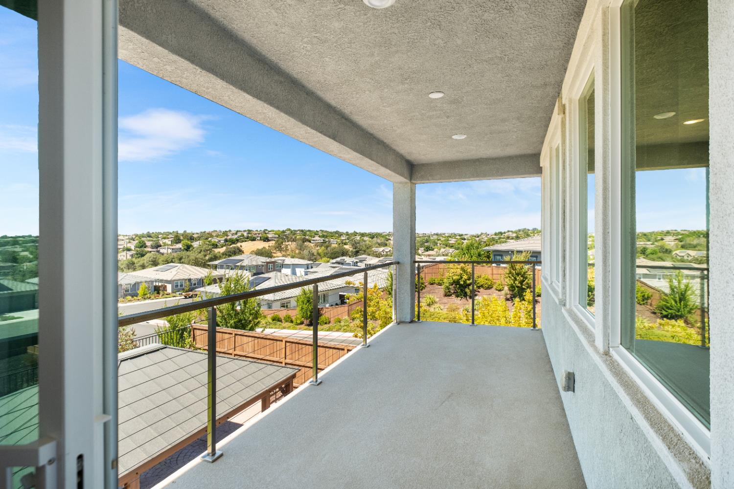 El Dorado Hills, California 95762, United States, 5 Bedrooms Bedrooms, ,5 BathroomsBathrooms,Residential,Active,187764