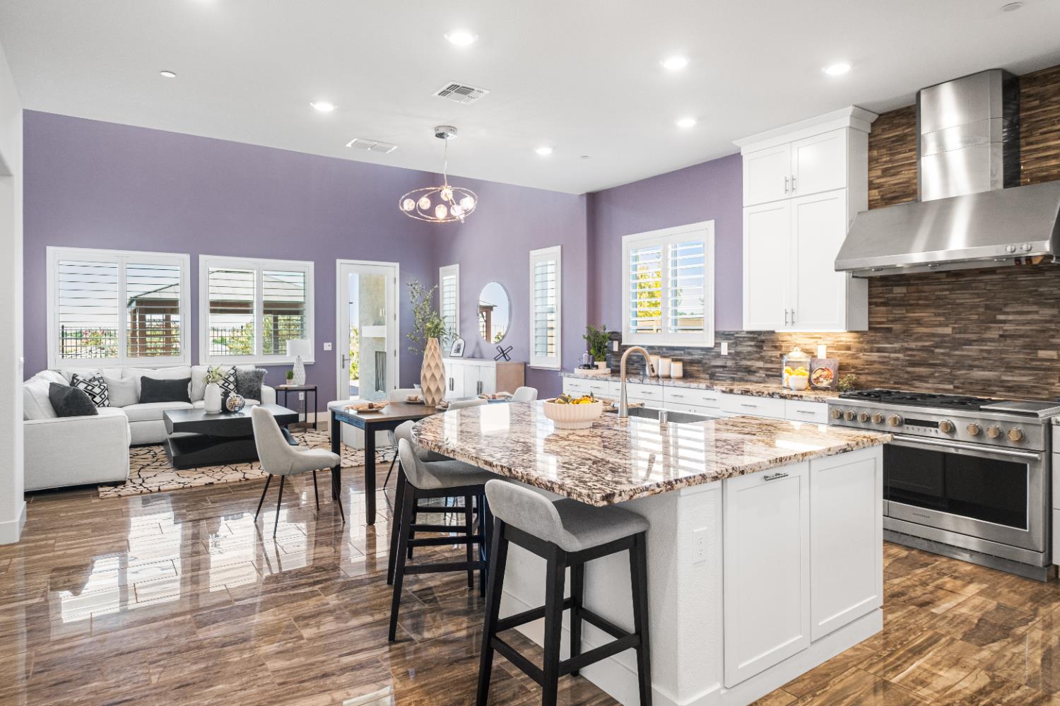 El Dorado Hills, California 95762, United States, 5 Bedrooms Bedrooms, ,5 BathroomsBathrooms,Residential,Active,187764