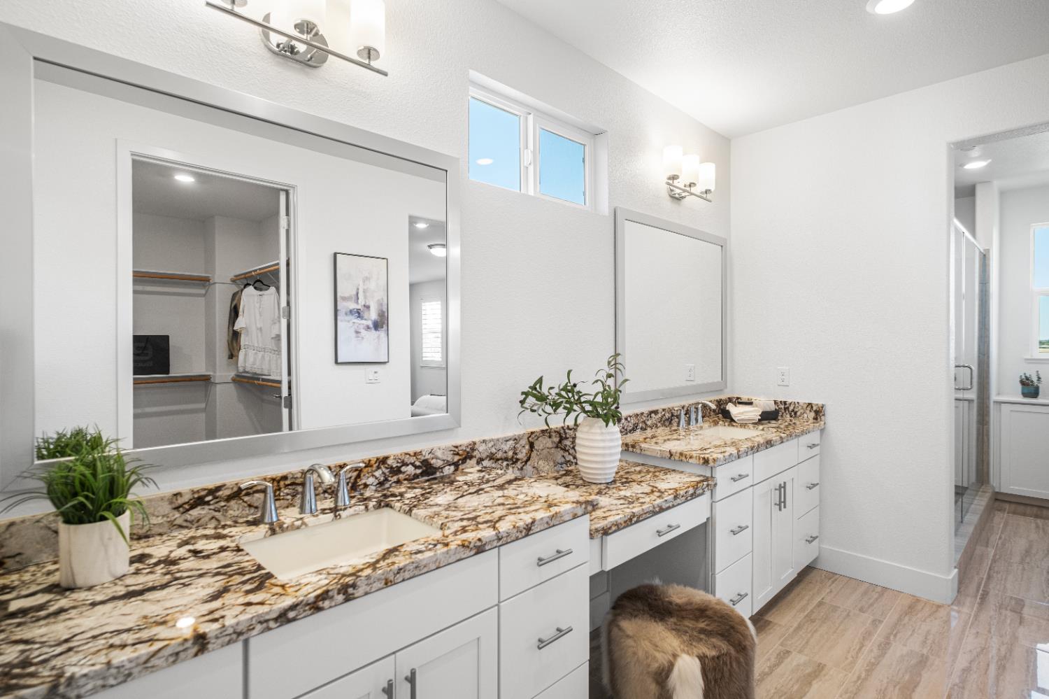 El Dorado Hills, California 95762, United States, 5 Bedrooms Bedrooms, ,5 BathroomsBathrooms,Residential,Active,187764