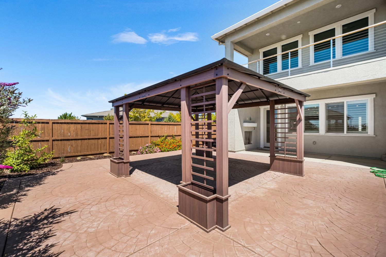 El Dorado Hills, California 95762, United States, 5 Bedrooms Bedrooms, ,5 BathroomsBathrooms,Residential,Active,187764