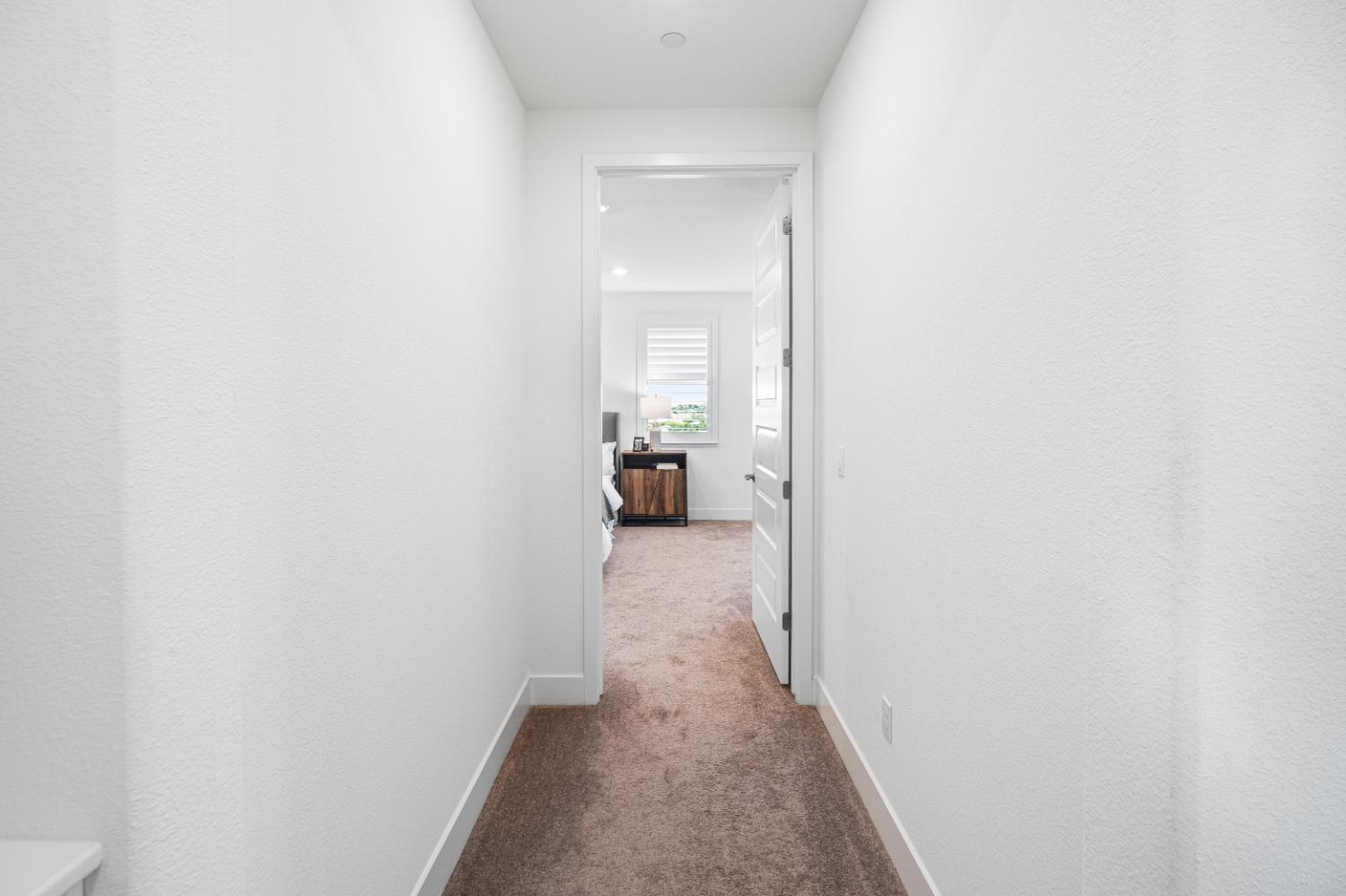 El Dorado Hills, California 95762, United States, 5 Bedrooms Bedrooms, ,5 BathroomsBathrooms,Residential,Active,187764