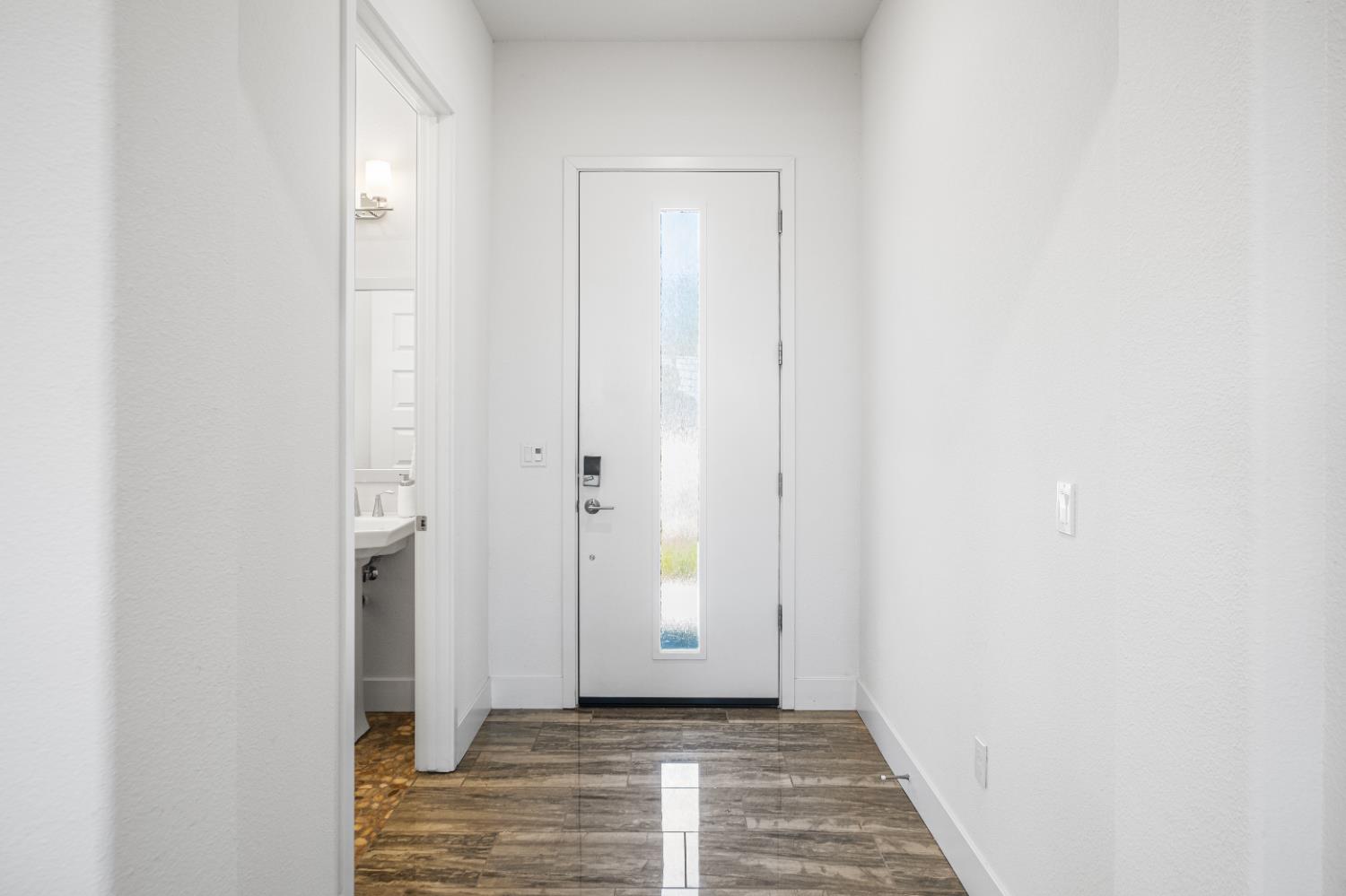 El Dorado Hills, California 95762, United States, 5 Bedrooms Bedrooms, ,5 BathroomsBathrooms,Residential,Active,187764