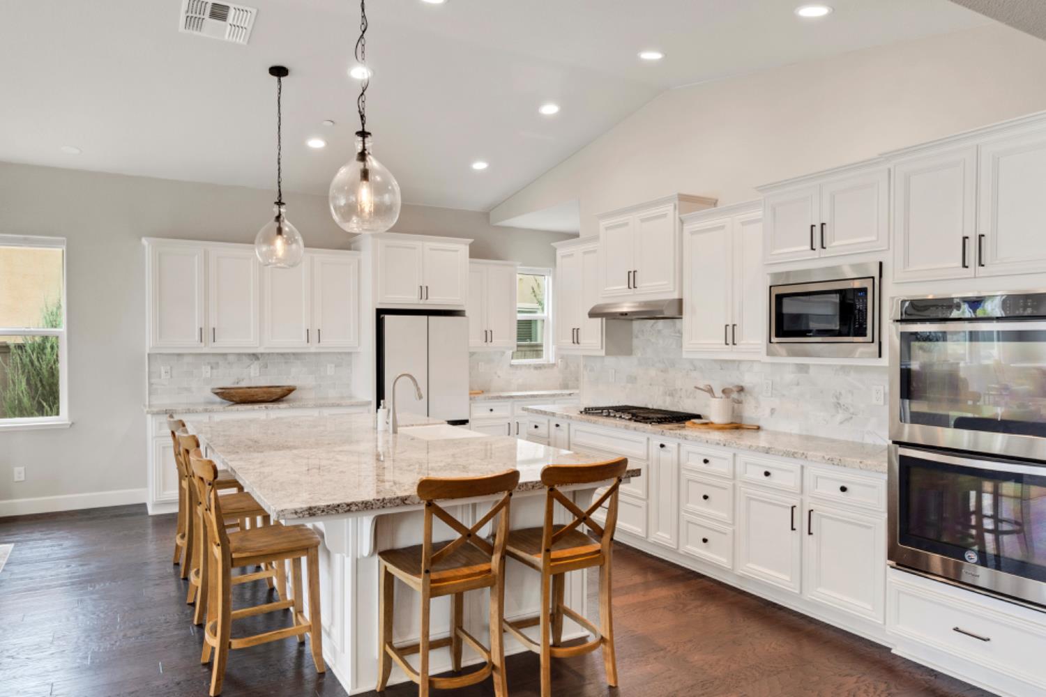 3358 Paseo Mira Vista