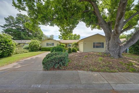 950 Trestle Glen Way Sacramento CA 95831