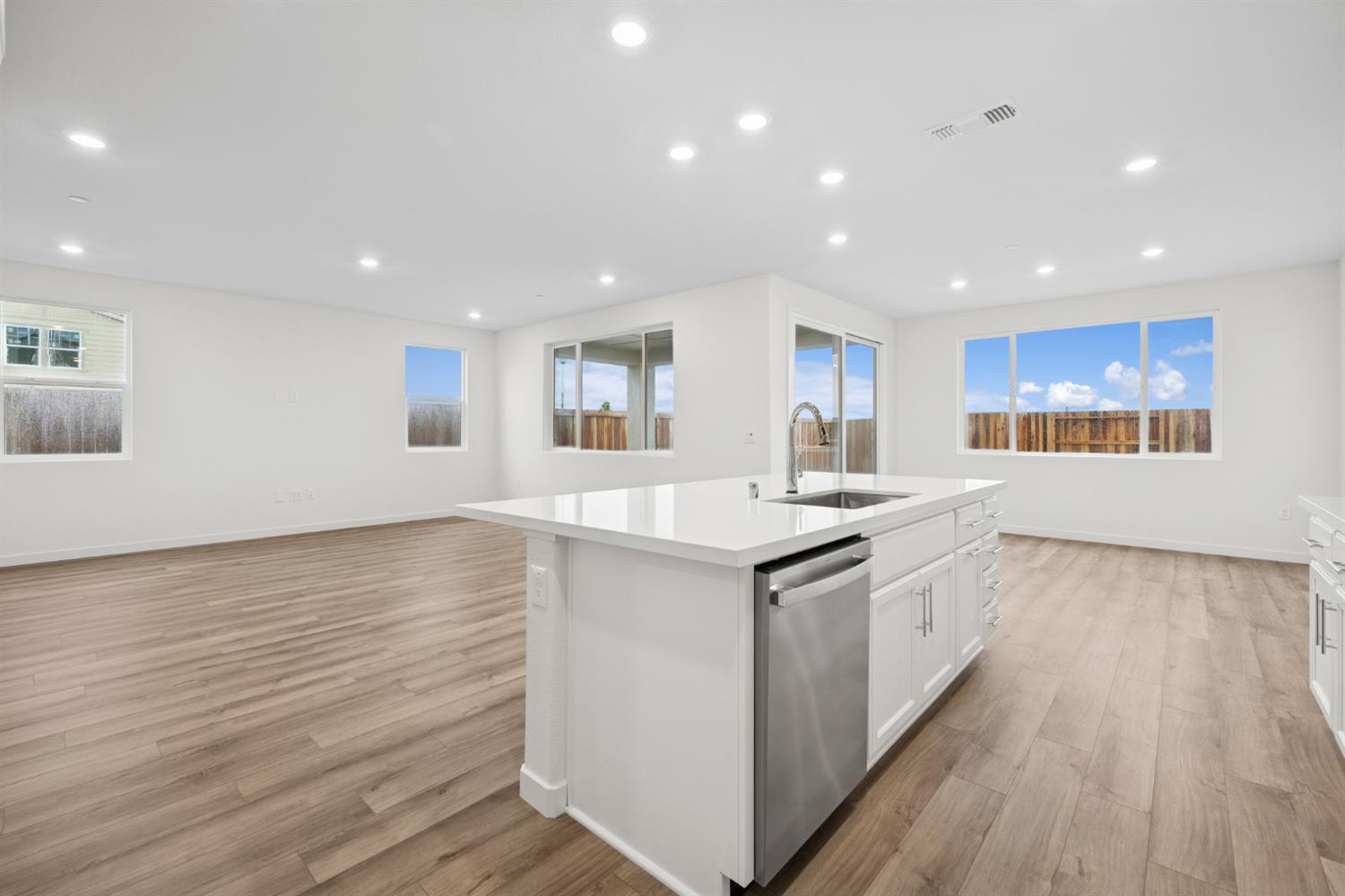 4025 Salamander Circle