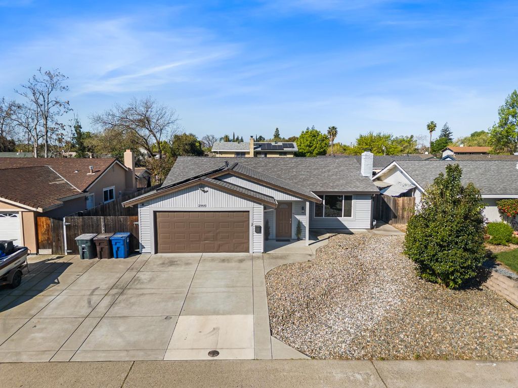 Photo of 2964 S Kachina Way, Rancho Cordova, CA 95670 (MLS # 226033694)