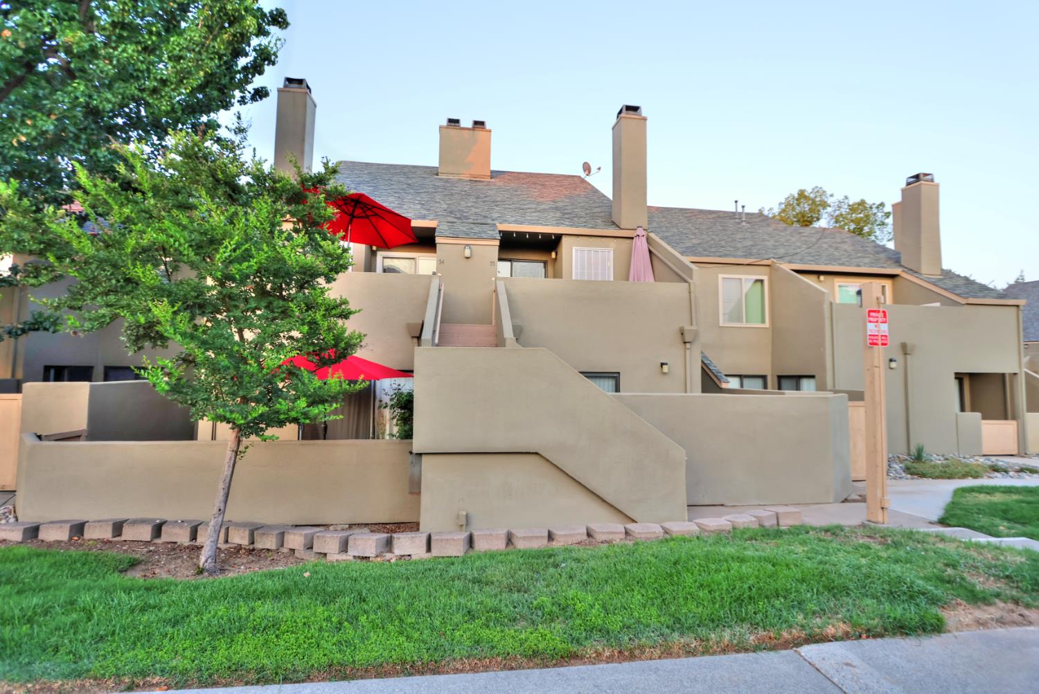 5226 Hemlock 55