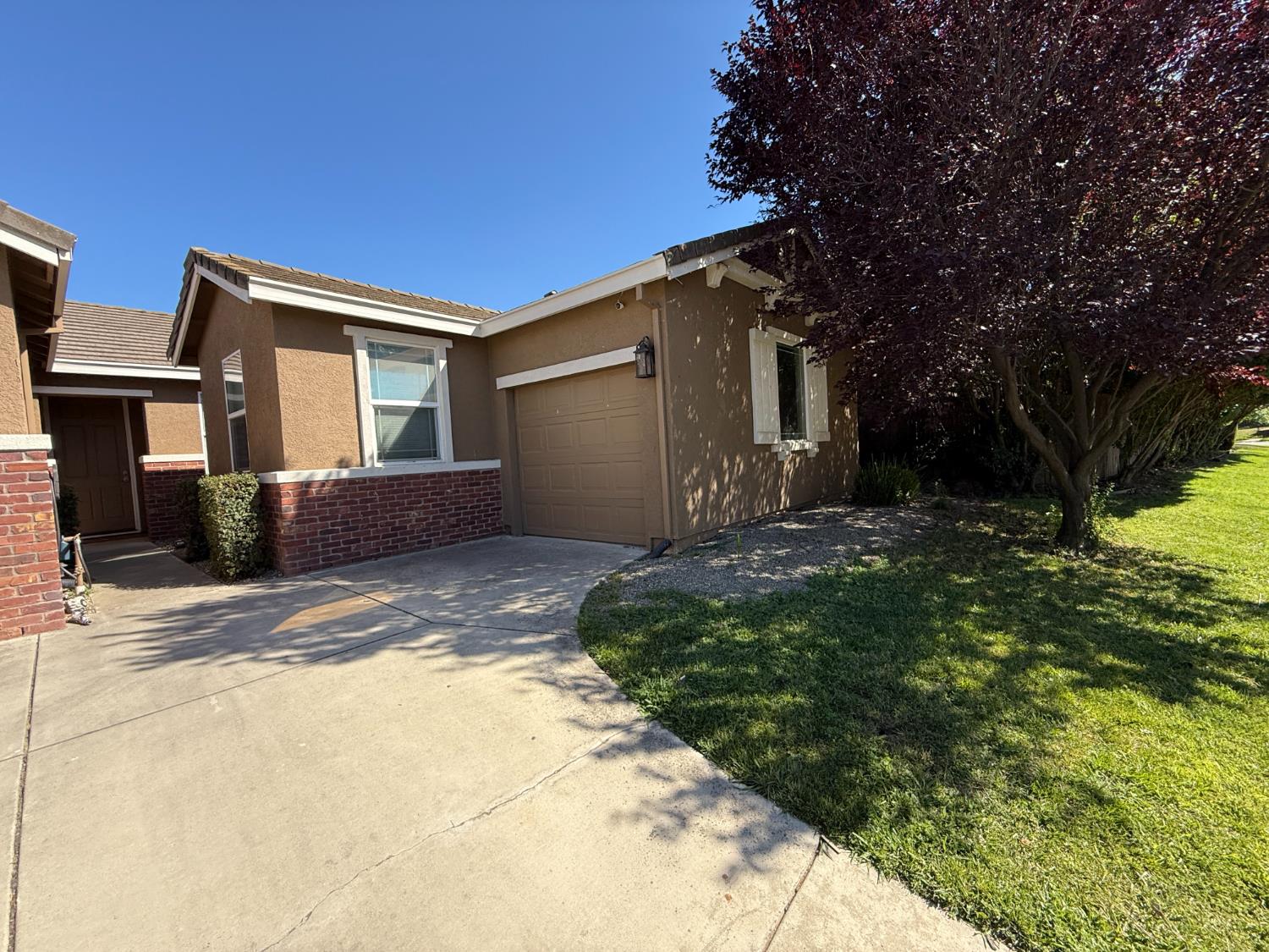1566 Three Rivers Drive