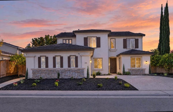 209 AERIE CT, ROSEVILLE, CA 95661 - Image aed2d52113d7afe9d52ffffca6c4a41c/3779644853