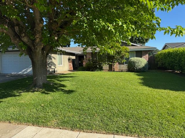2548 Warrego Way