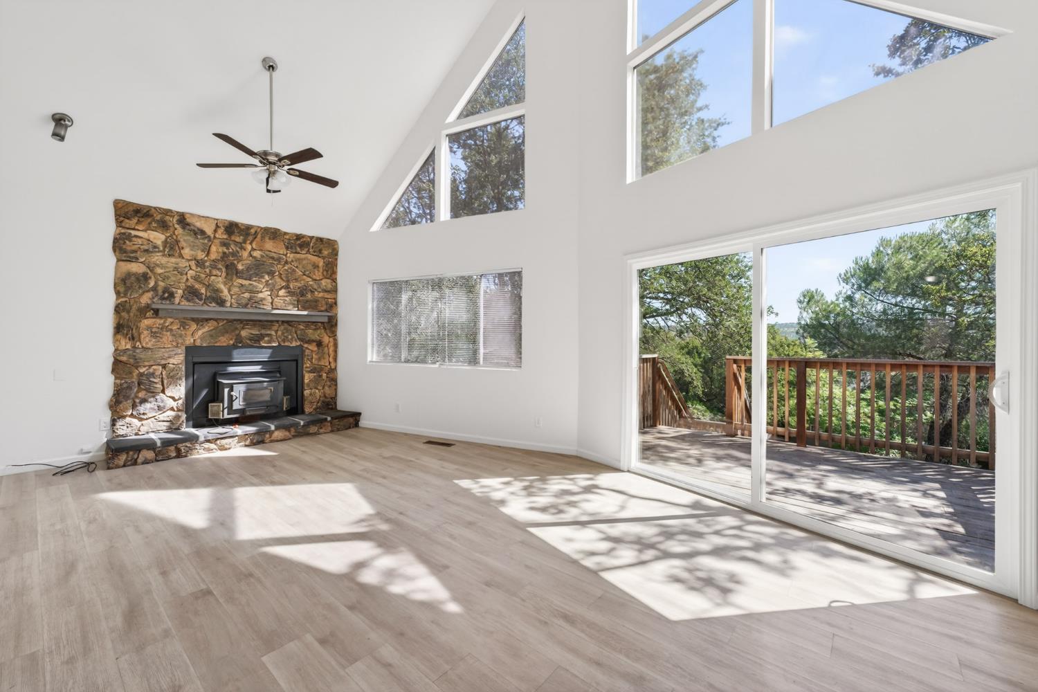 4698 Kiva Drive