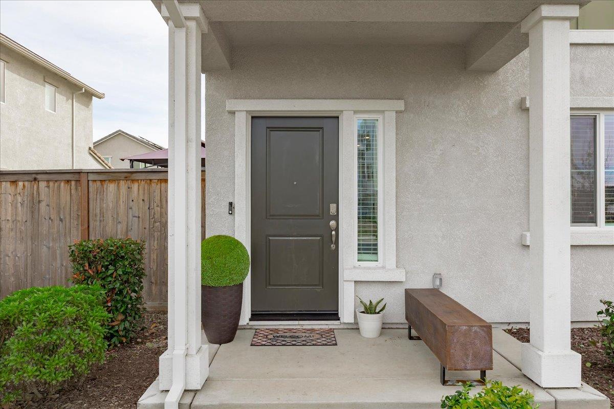 1017 San Anselmo Lane