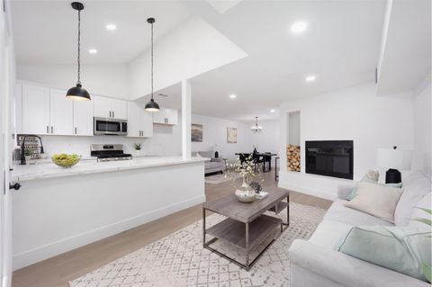 548 Samuel Way Sacramento CA 95838