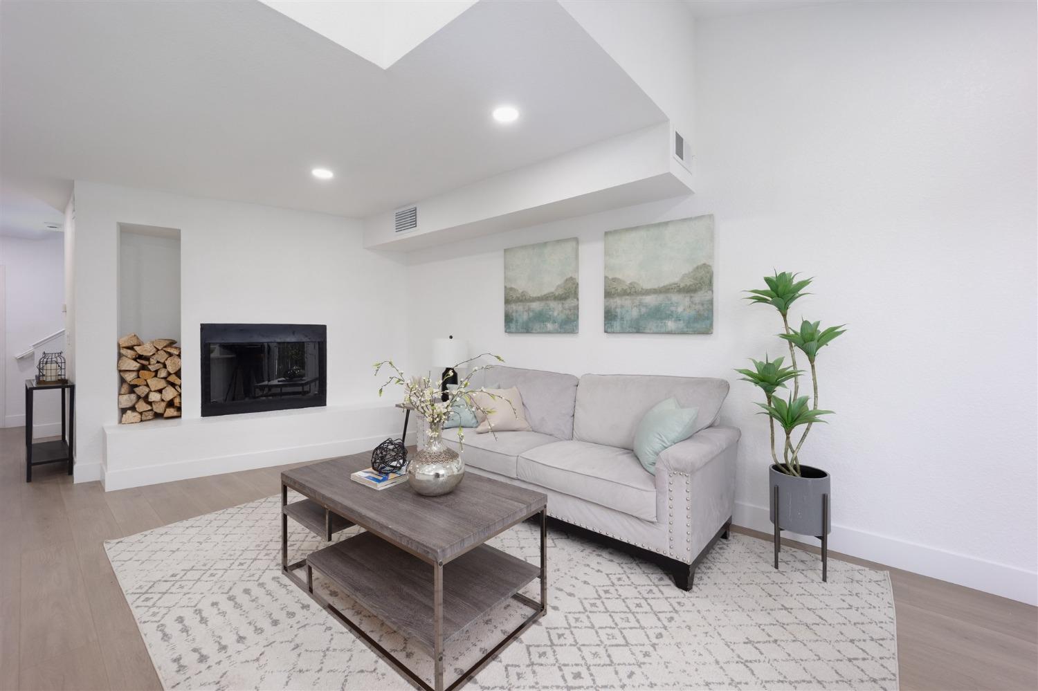 548 Samuel Way