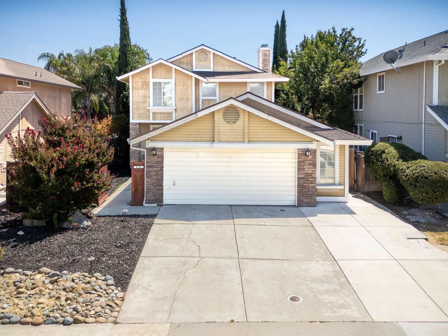 4544 Winter Oak Way