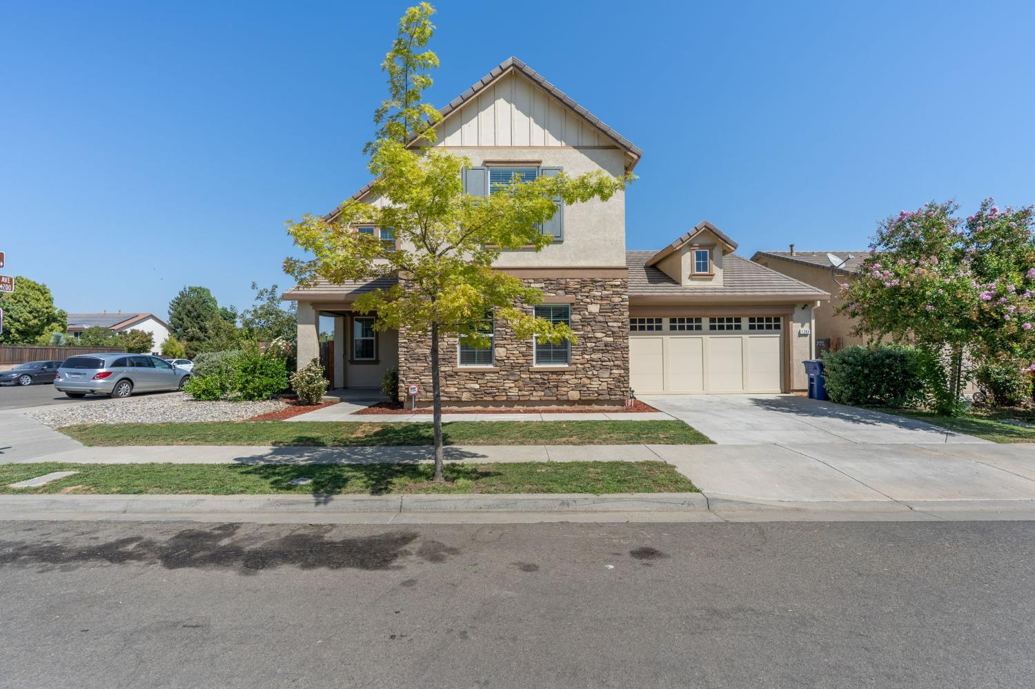 1263 Cornflower Drive
