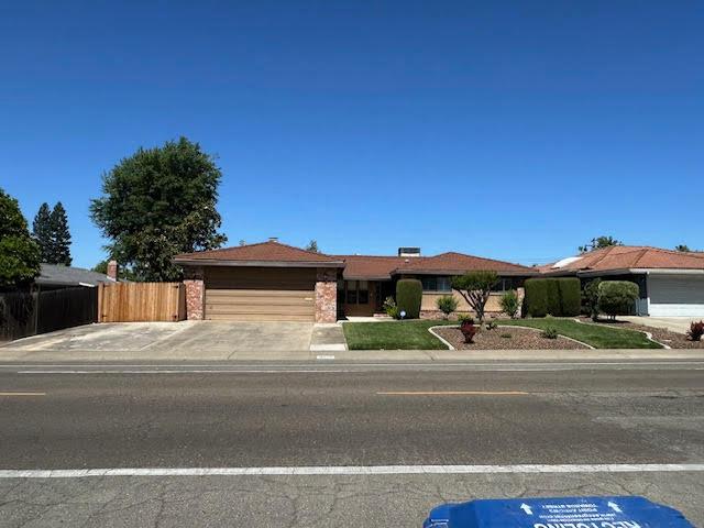 4523 Jan Drive