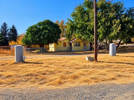 8690 CALVINE RD, SACRAMENTO, CA 95828 - Image af7c84b8feadd3eddcf8e3d1f747e27f/75011121