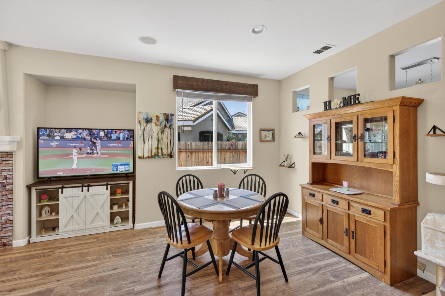 5622 Ridgepoint Drive