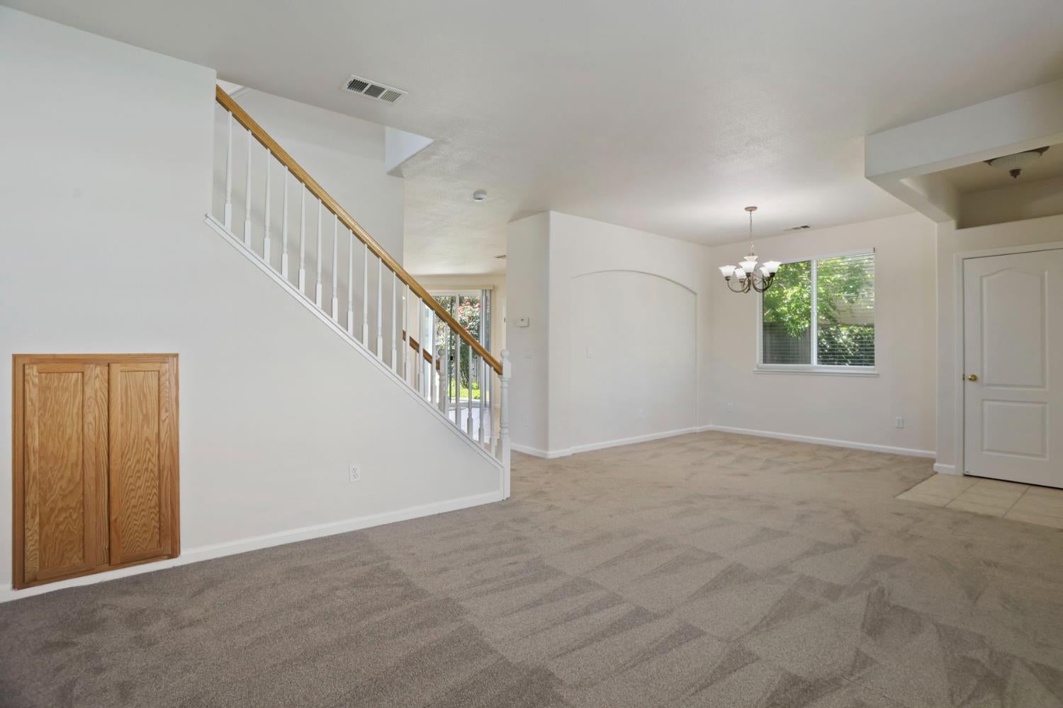3164 English Oak Circle