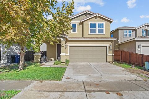 767 Day Break Way Ceres CA 95307