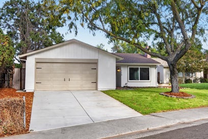 7215 Roca Way Sacramento CA 95842