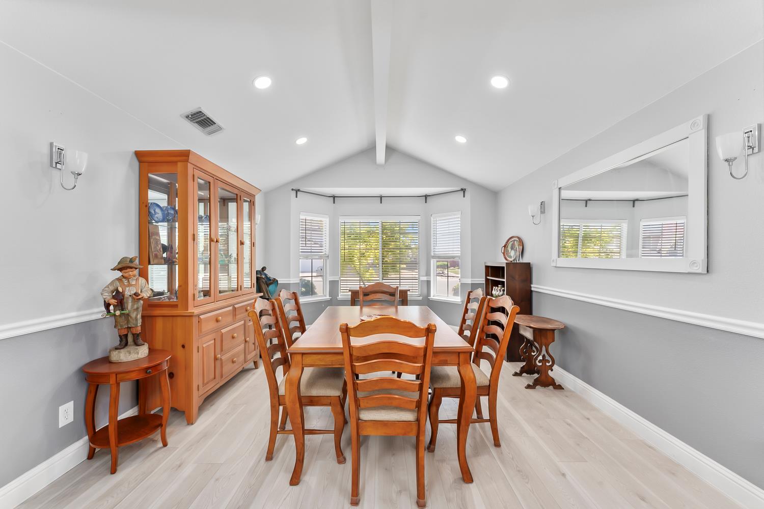 328 Finch Drive