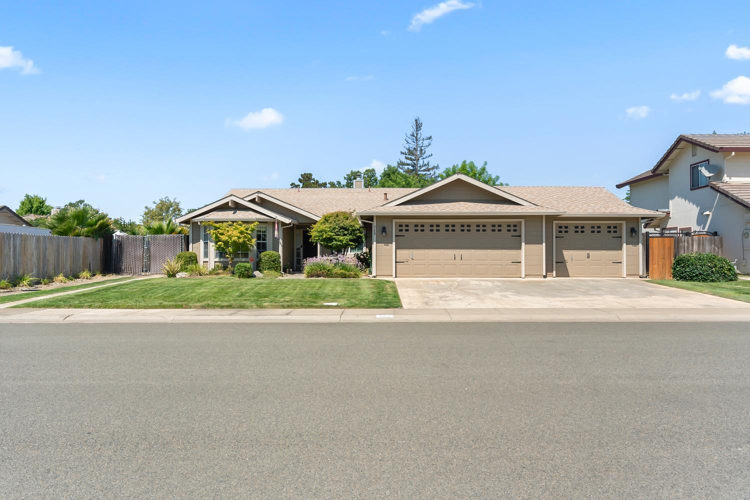 328 Finch Drive