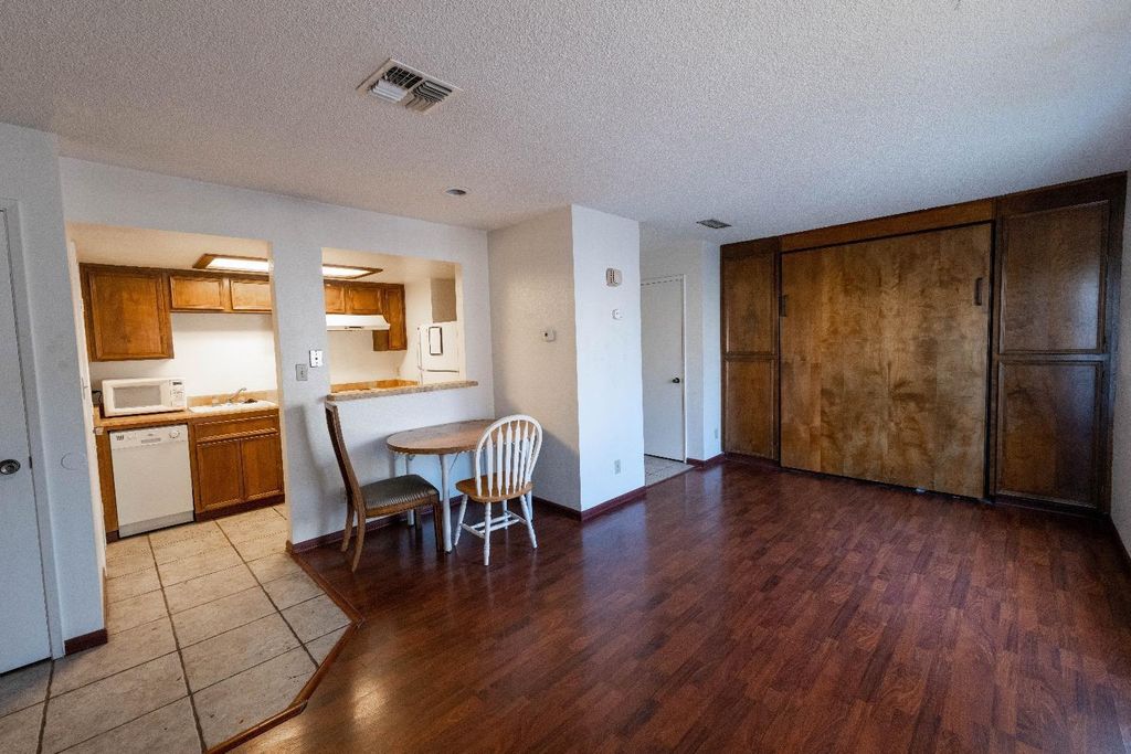 Photo of 3701 Colonial Drive #34, Modesto, CA 95356 (MLS # 225146203)