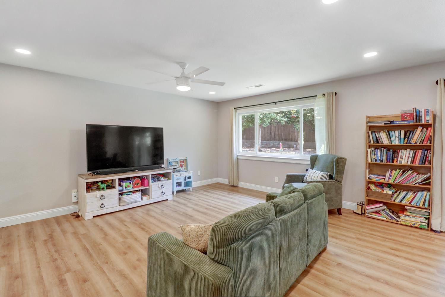 6910 Pintado Court