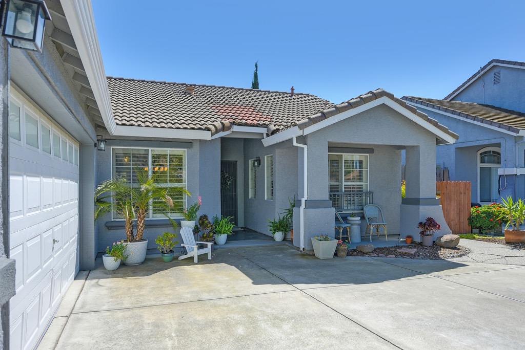 3125 King Edward Road