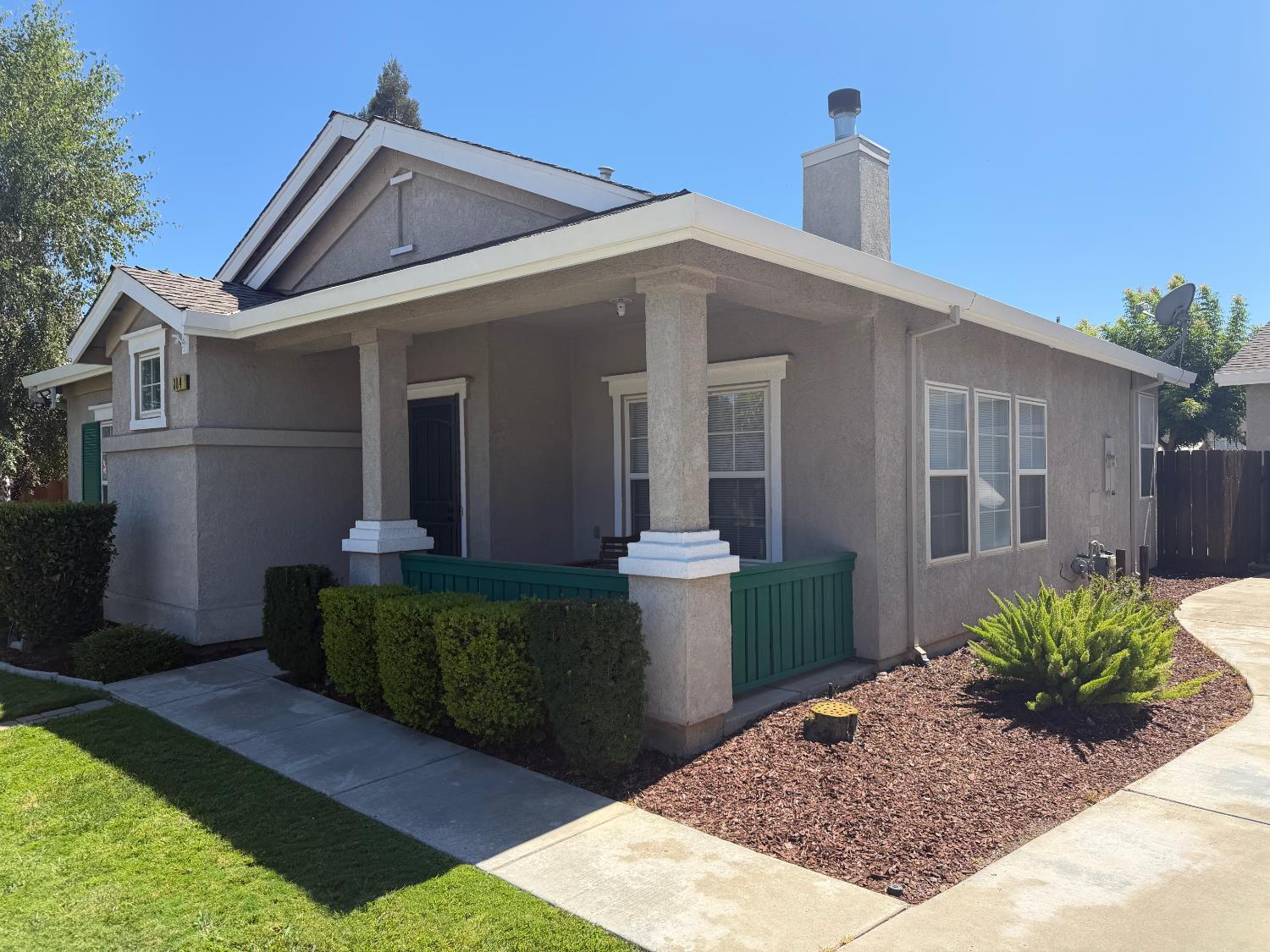 304 Peachcrest Court