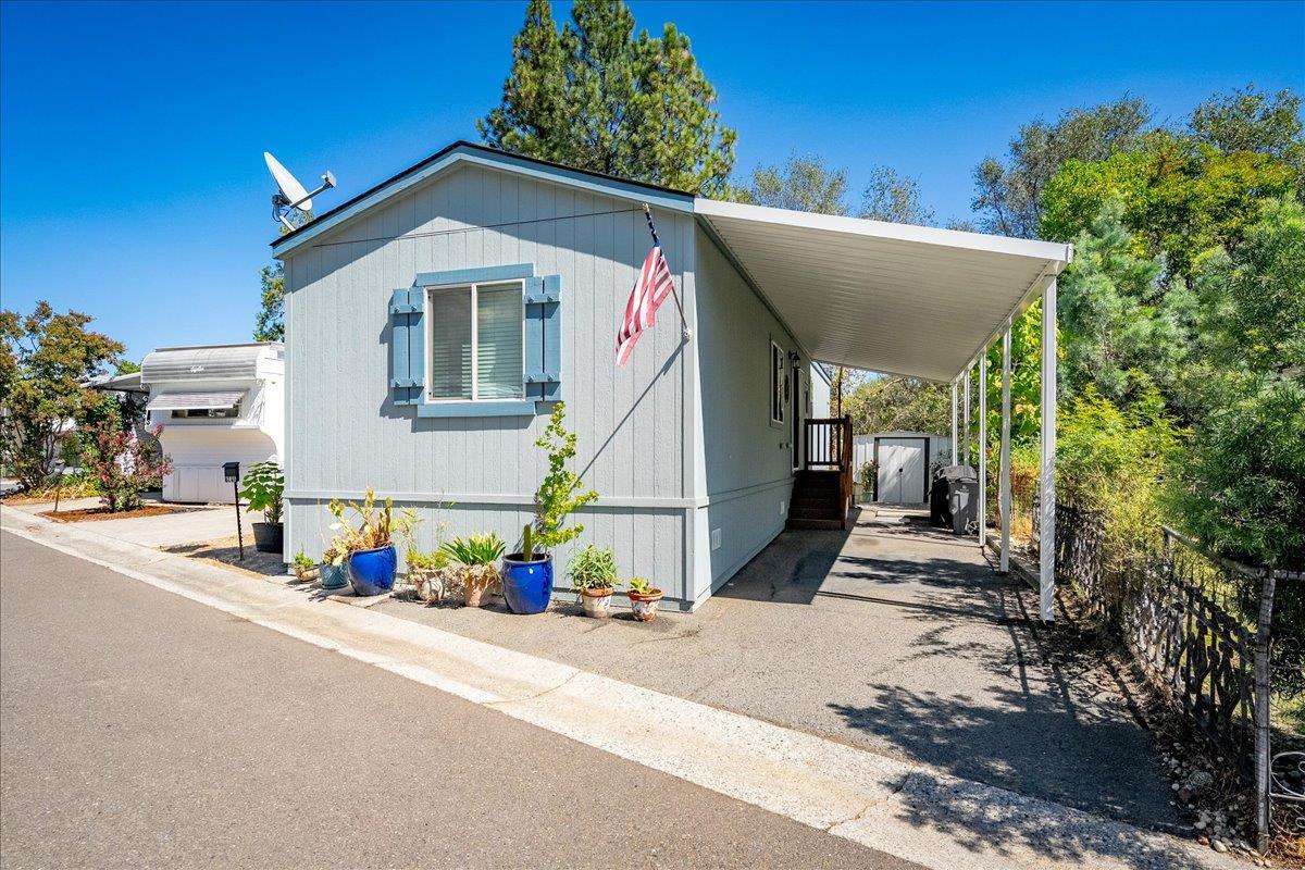 6275 Nob Hill Drive