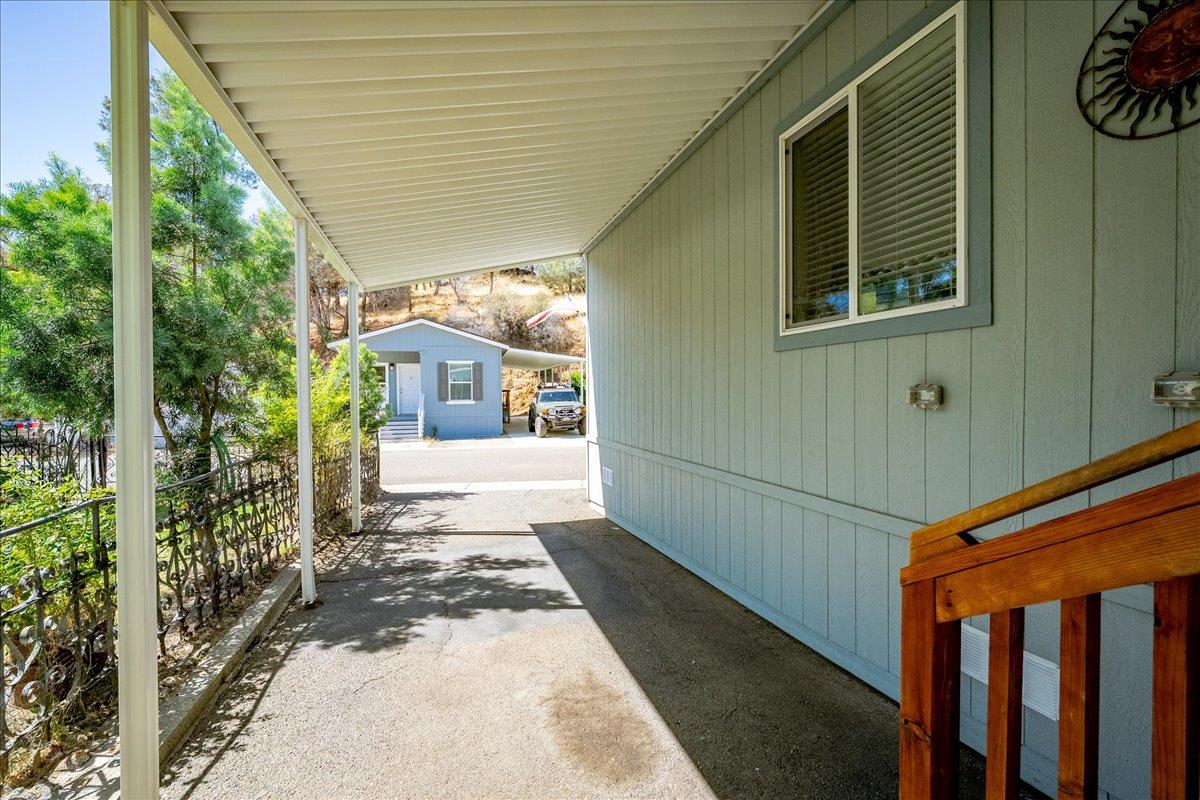 6275 Nob Hill Drive