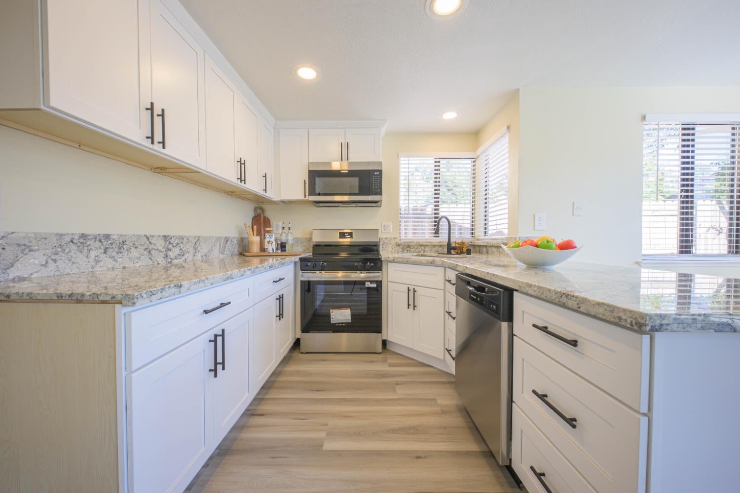 2174 Lejano Way