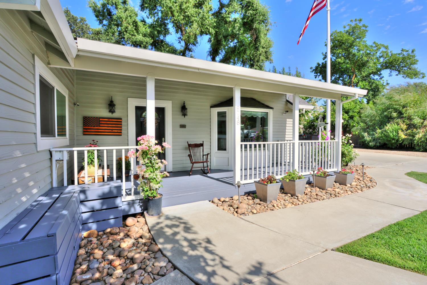 9748 Cole Drive