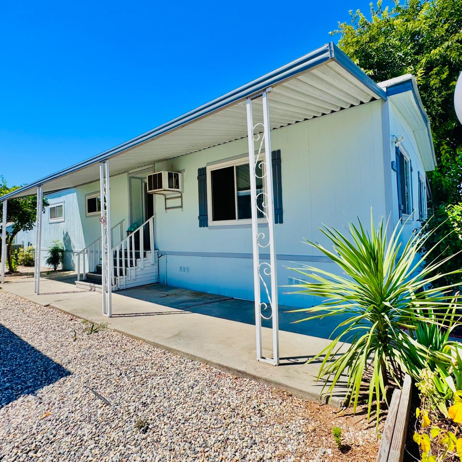 3901 W Lake Road 123