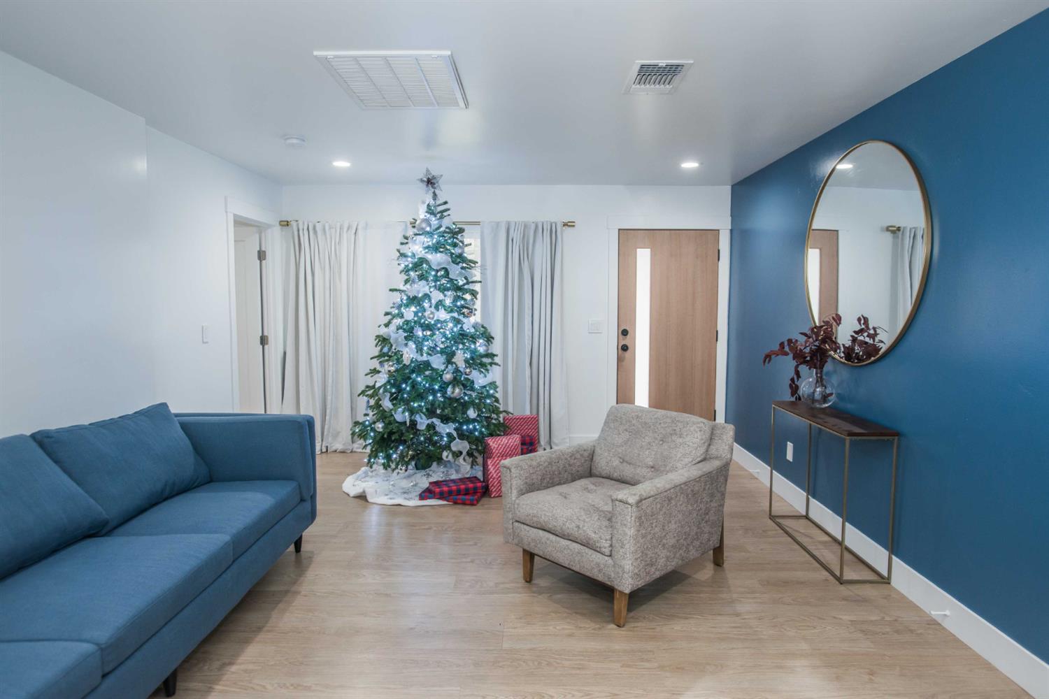 8924 Twin Falls Drive