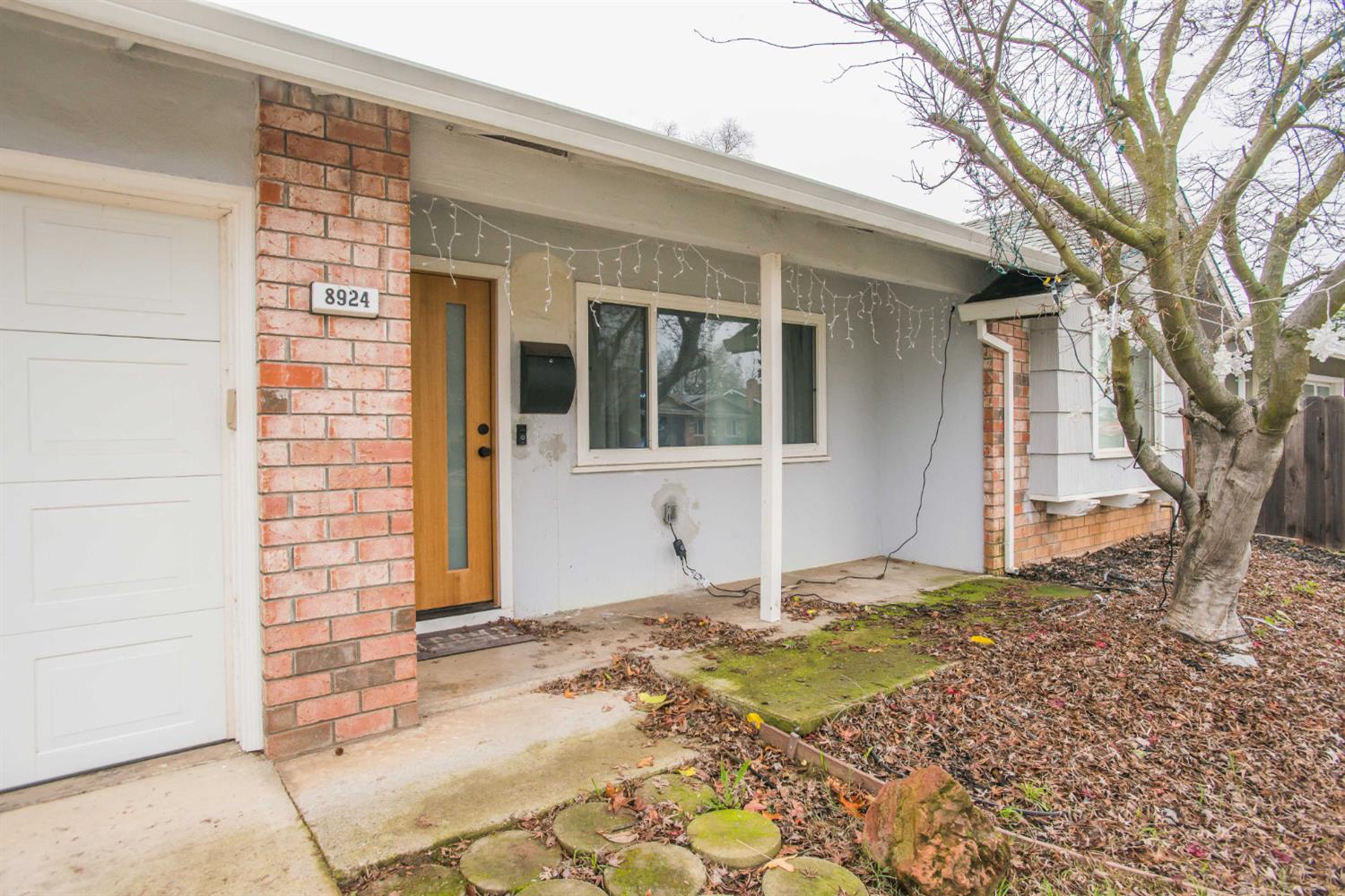 8924 Twin Falls Drive